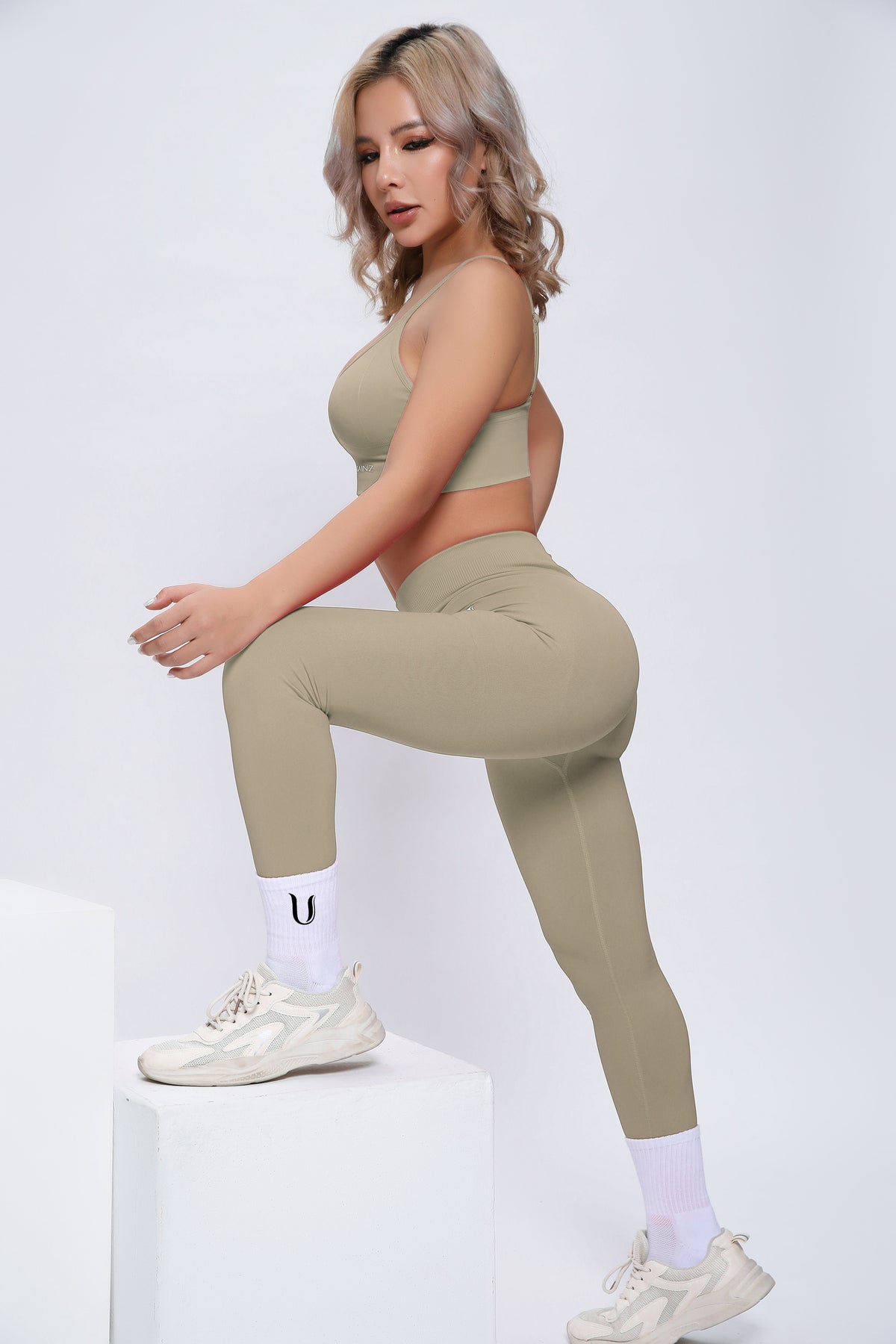 Joy | Sculpt Legging Met Scrunch – Beige - afbeelding 3