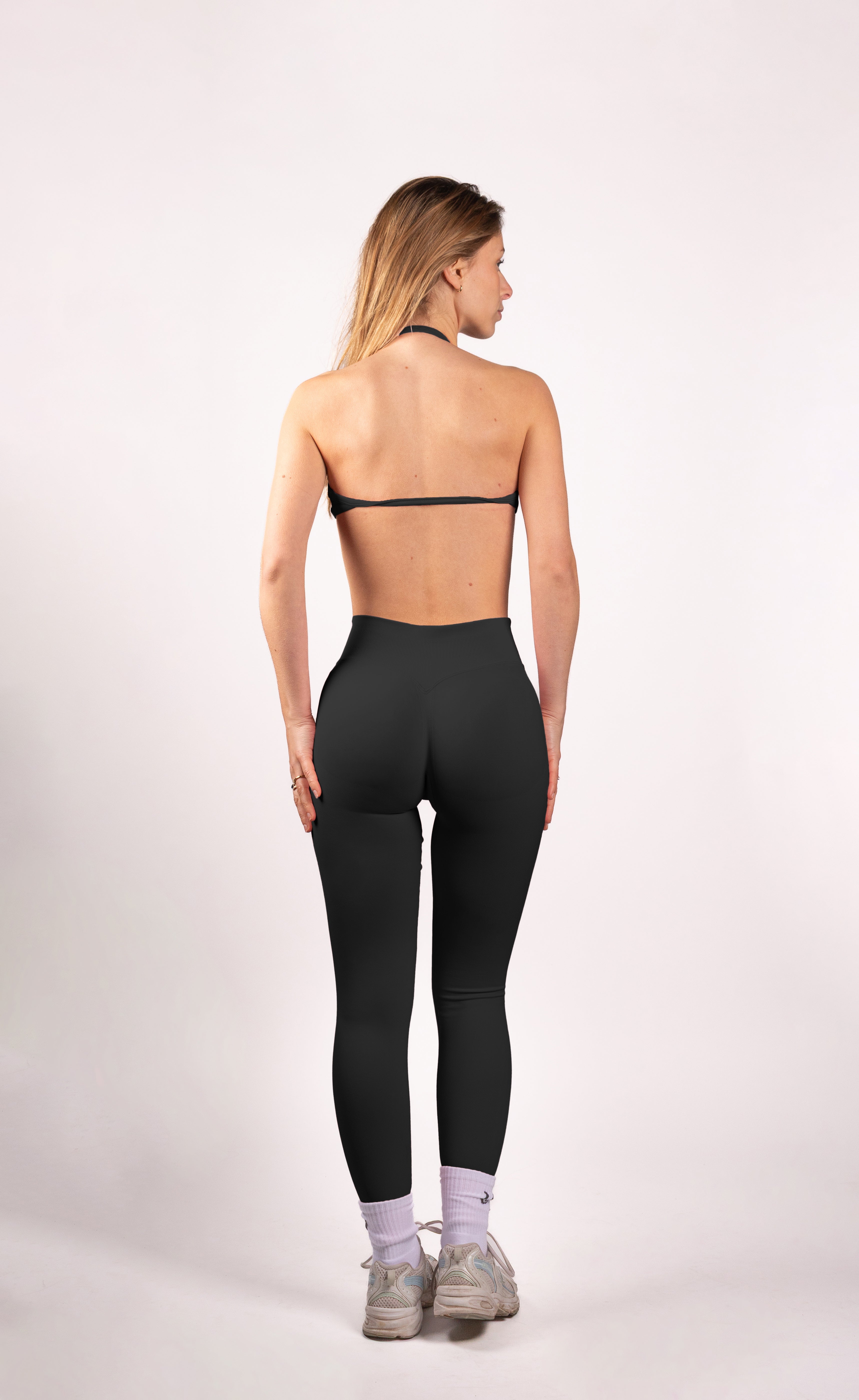 Beau Sports BH V2 Zwart - Dames workout kleding achterkant