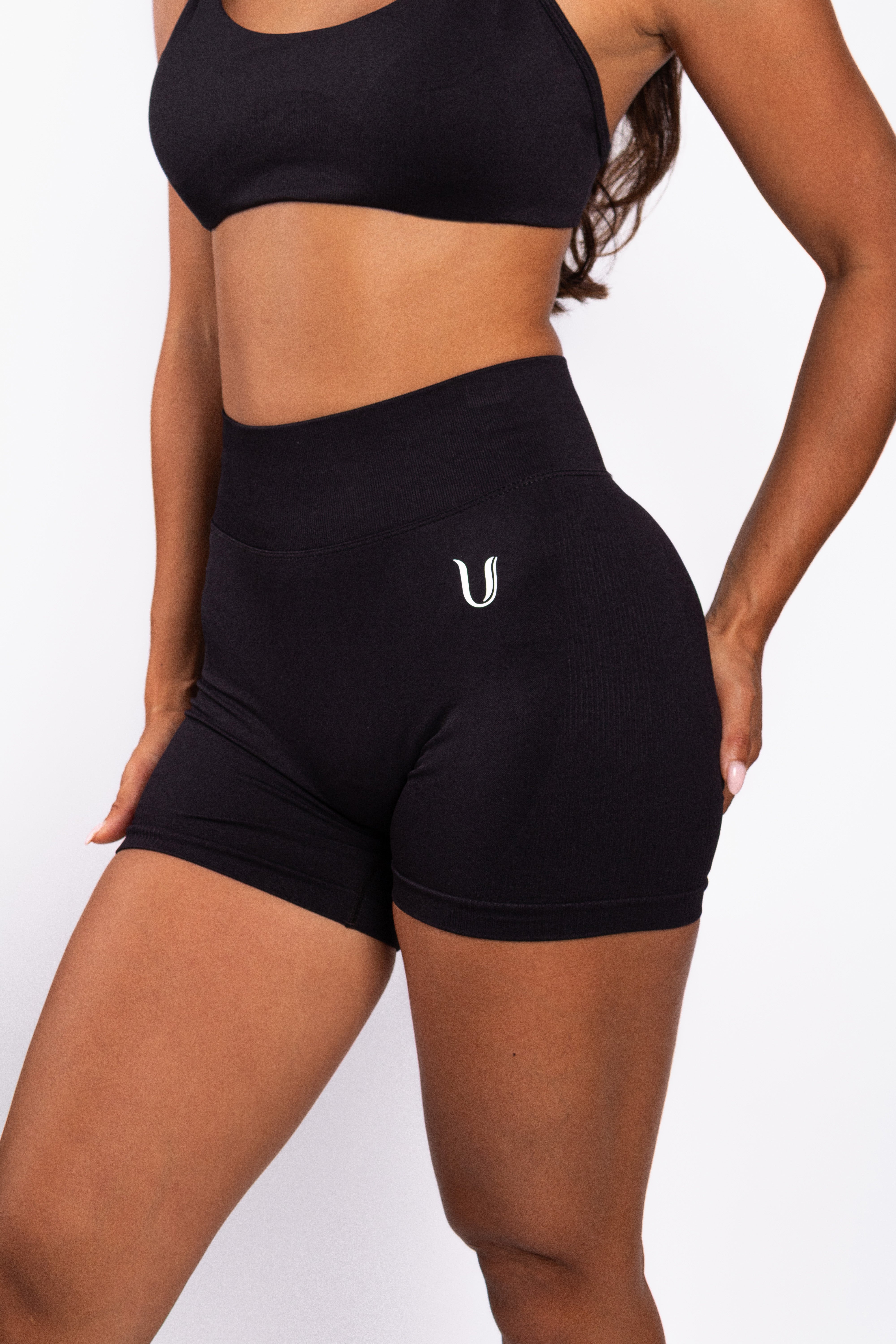 Nova | Seamless Short – Zwart - Ultimate Gainz