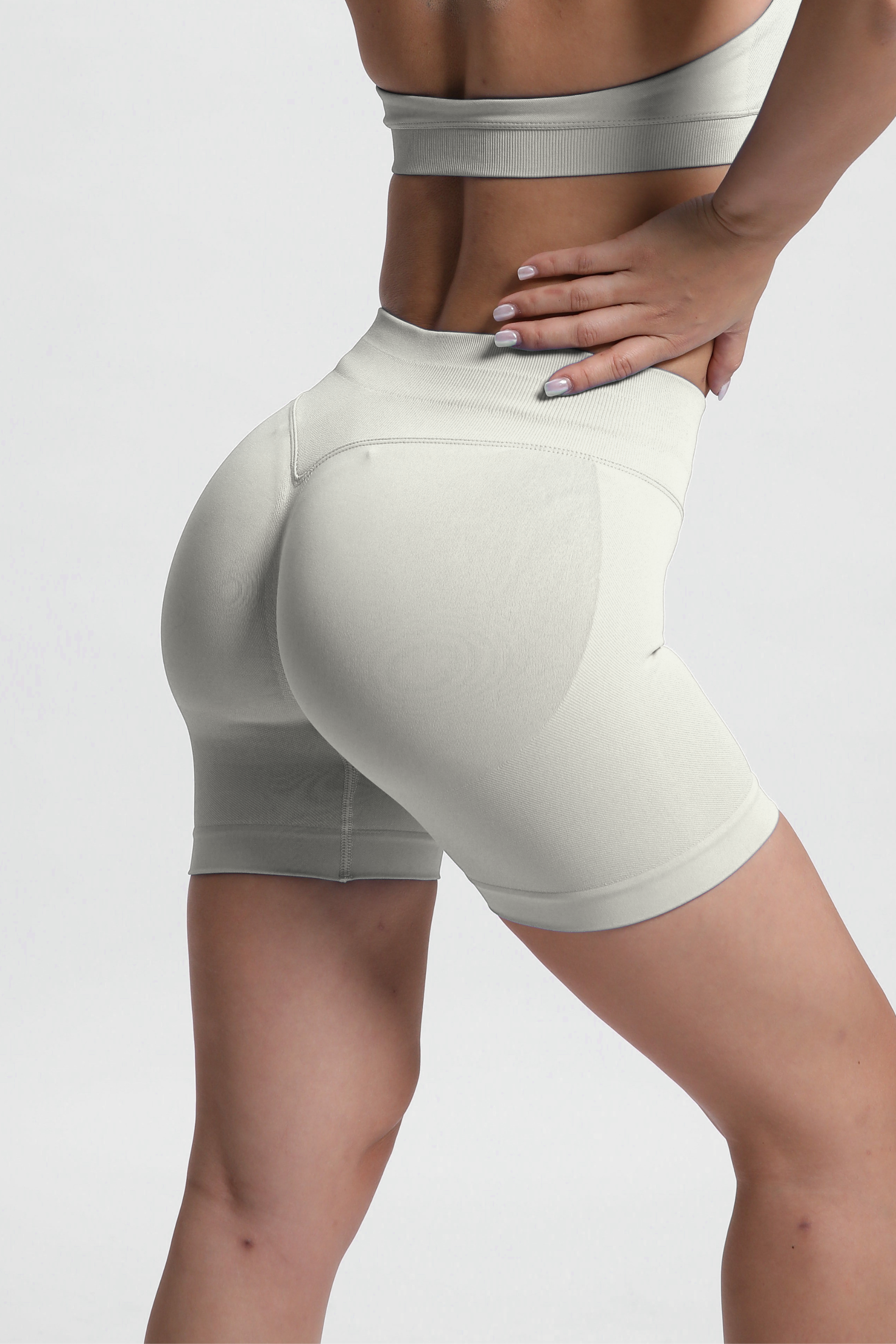 Beau Premium High Performance Scrunch Short Ivoor - Dames sportkleding | Ultimate Gainz